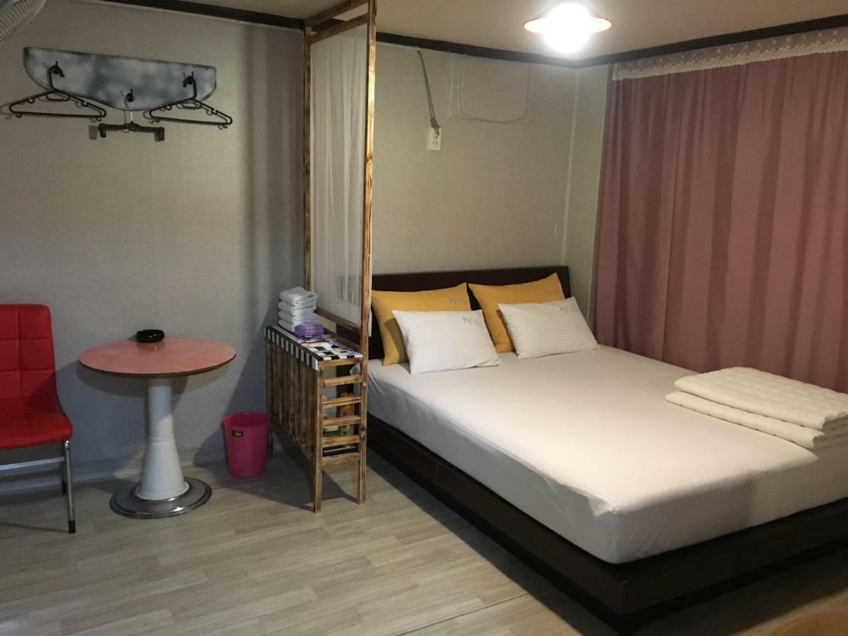 Coin Motel Ciudad Metropolitana de Ciudad Metropolitana de Busan Exterior foto